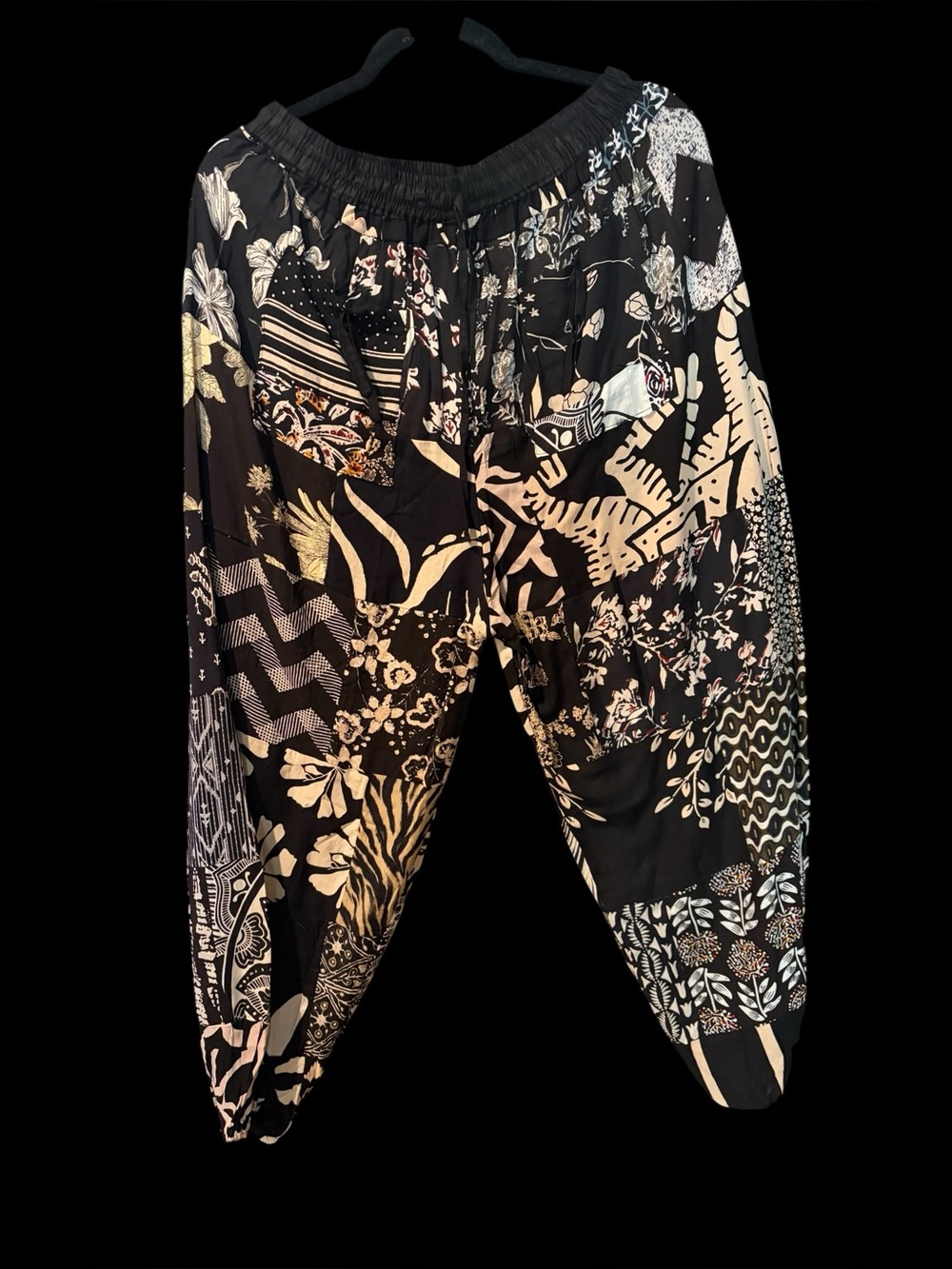 Black #28 NWT 100% rayon patchwork jogger bottom pants
